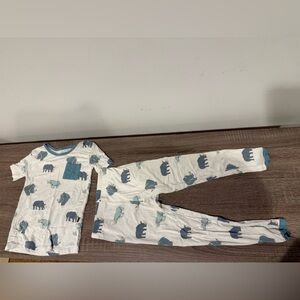 Kyte Baby Rhino Print 4T Shortsleeved PJ Set